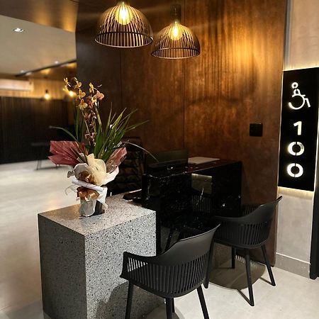 Otto Hotel غوفيرنادور فالاداريس المظهر الخارجي الصورة