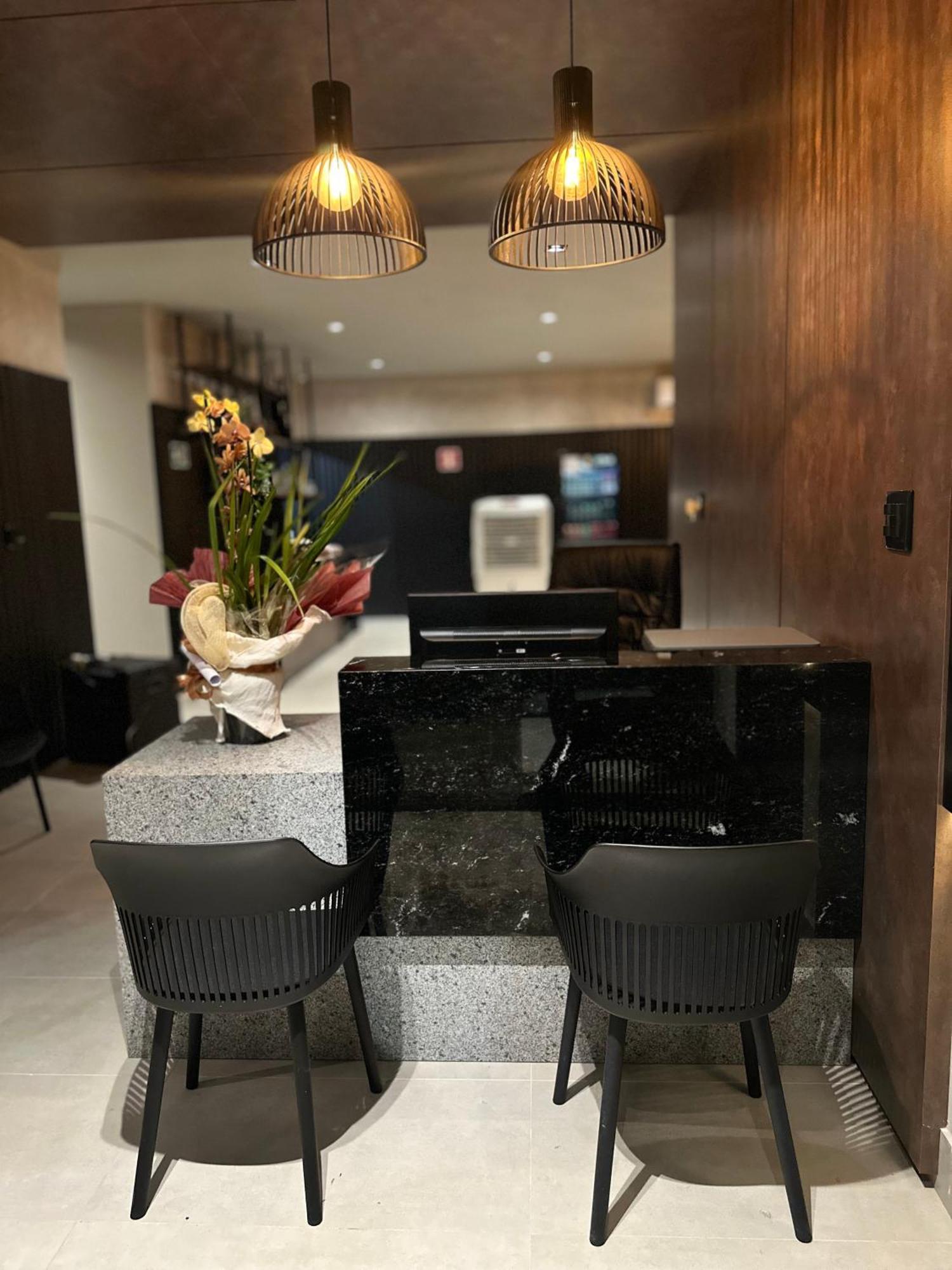 Otto Hotel غوفيرنادور فالاداريس المظهر الخارجي الصورة