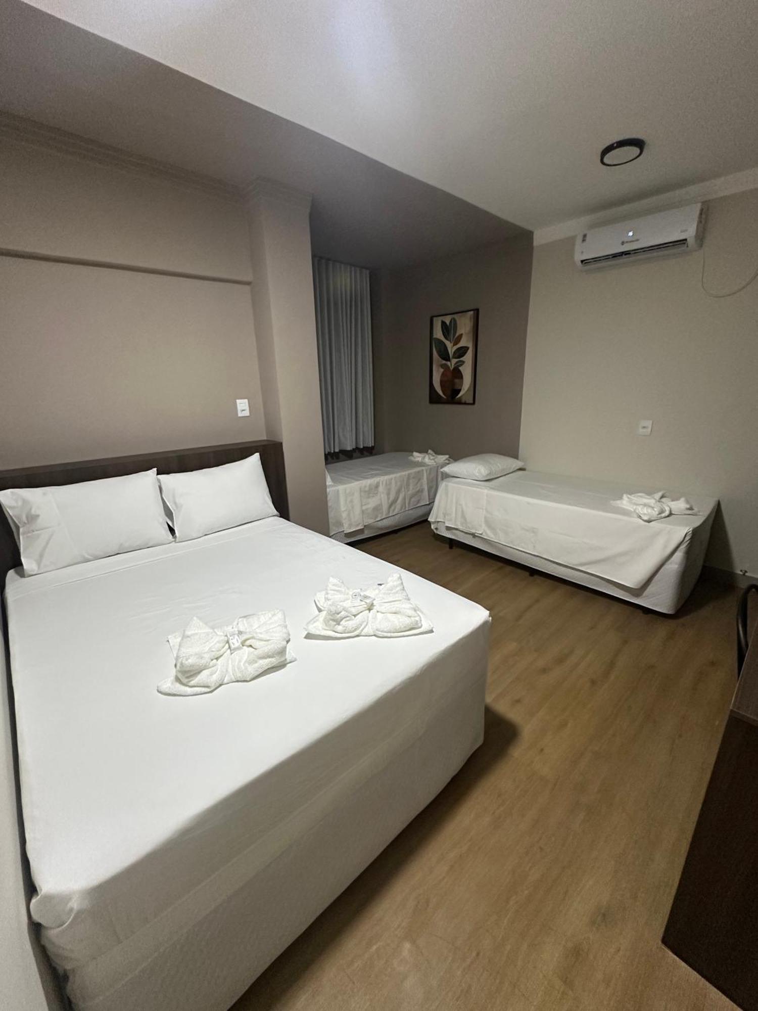 Otto Hotel غوفيرنادور فالاداريس المظهر الخارجي الصورة